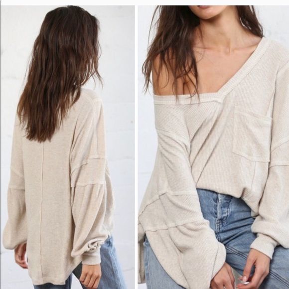 New Draping Ribbed Beige Bell Sleeve Henley Shirt Small - Picture 2 of 16
